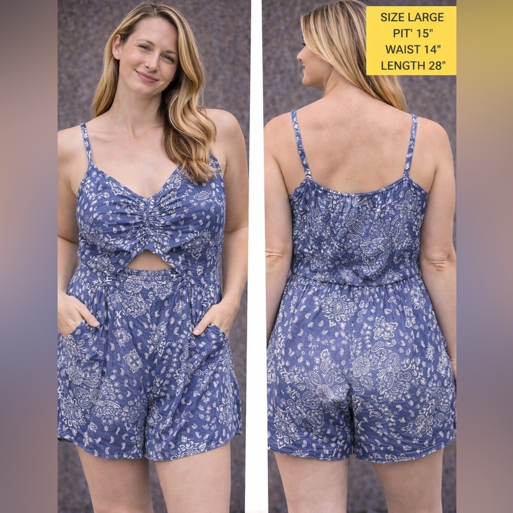 Hollister Blue Floral Tie-Front Romper LARGE